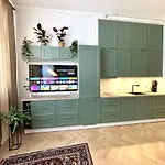 Luxurious Beautiful Boutique Apartment, Apartment